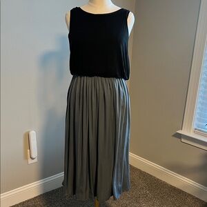 LOFT Outlet Mixed Media Midi Dress